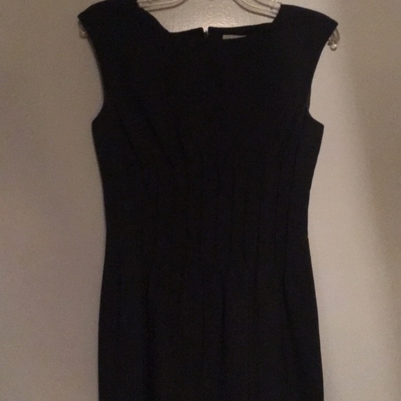 Calvin Klein dress - Picture 4 of 4